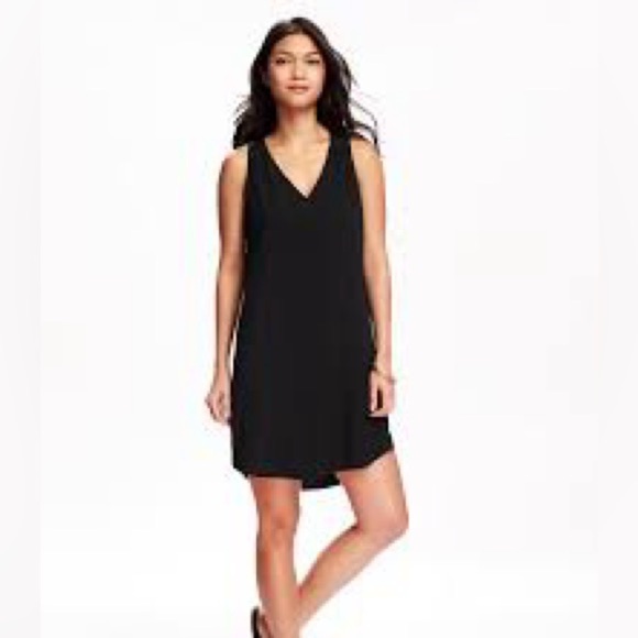 Black Gap V- neck Sleeveless Dress - Picture 9 of 10
